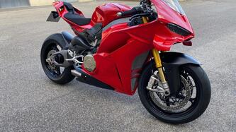 Ducati Panigale V4 S (2025) usata