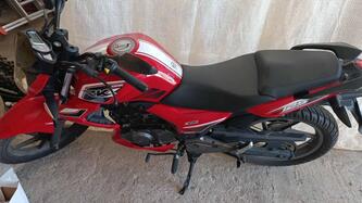 Keeway Motor RKS 125 (2016 - 17) usata