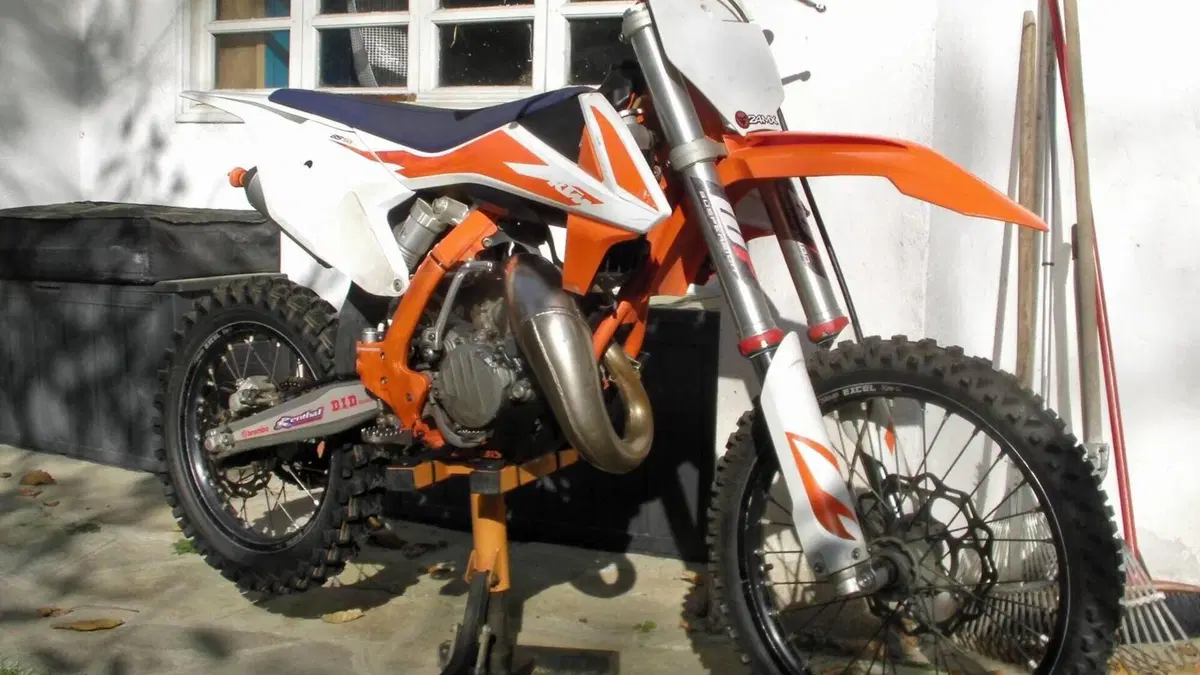 KTM 85 SX (2020)  (2)