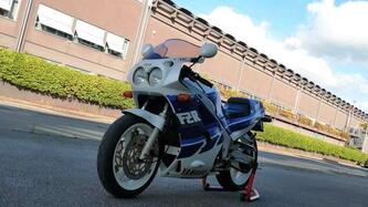 Yamaha FZR 1000 EXUP  epoca