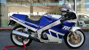 Yamaha   (3)