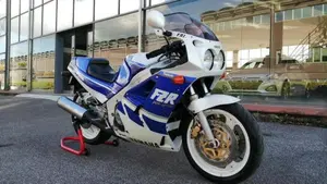 Yamaha   (10)