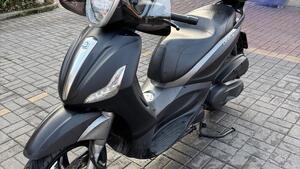 Piaggio Beverly 350 SportTouring ie ABS (2011 - 17) 