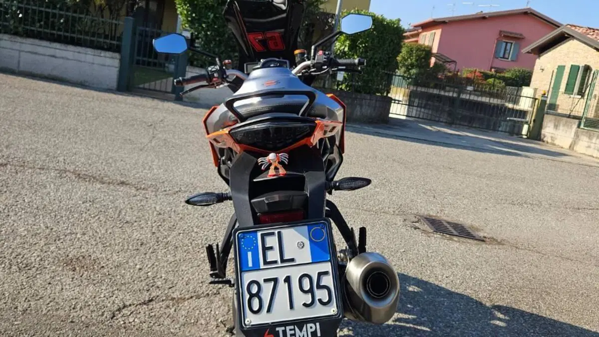 KTM 1290 Super Duke GT ABS (2016 - 18)  (6)