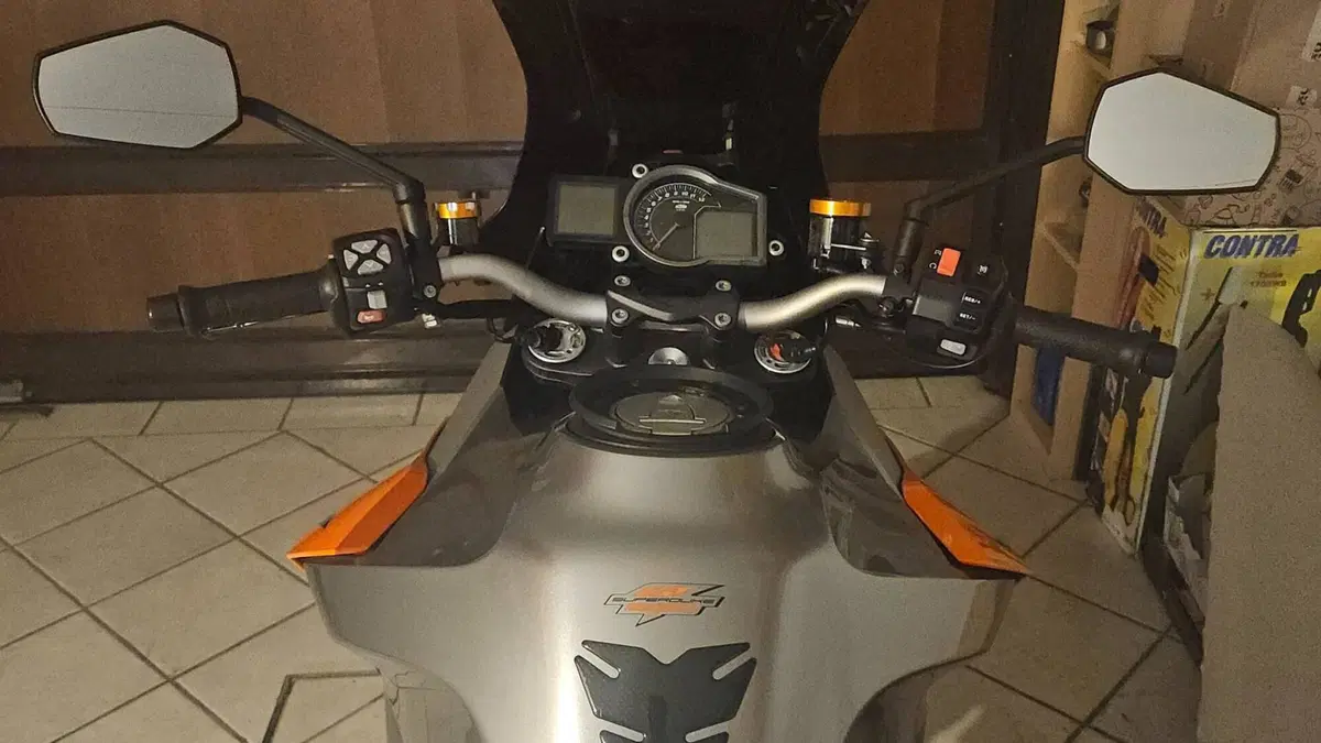 KTM 1290 Super Duke GT ABS (2016 - 18)  (10)