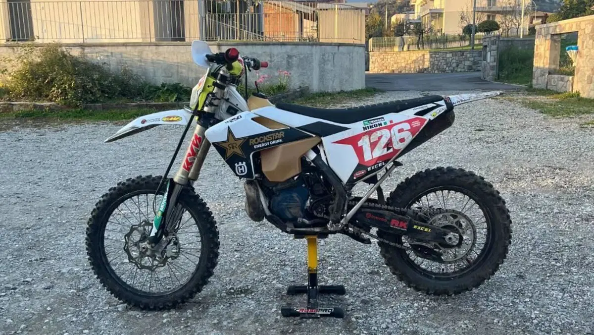Husqvarna TE 250 (2017)  (2)
