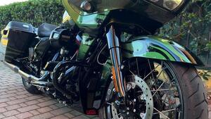 Harley-Davidson Road Glide (2022) 