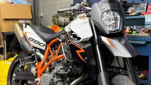 KTM 990 Supermoto R (2012 - 13) 