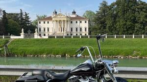 Harley-Davidson 1450 Road King (1999 - 03) - FLHR 