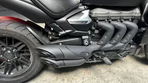 Triumph Rocket 3 R (2021 - 24)  (2)
