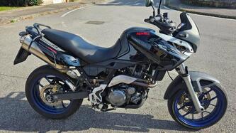 Aprilia Pegaso 650 Strada (2005 - 11) usata