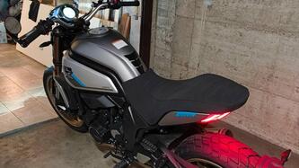 CFMOTO 700CL-X Heritage (2021 - 25) usata