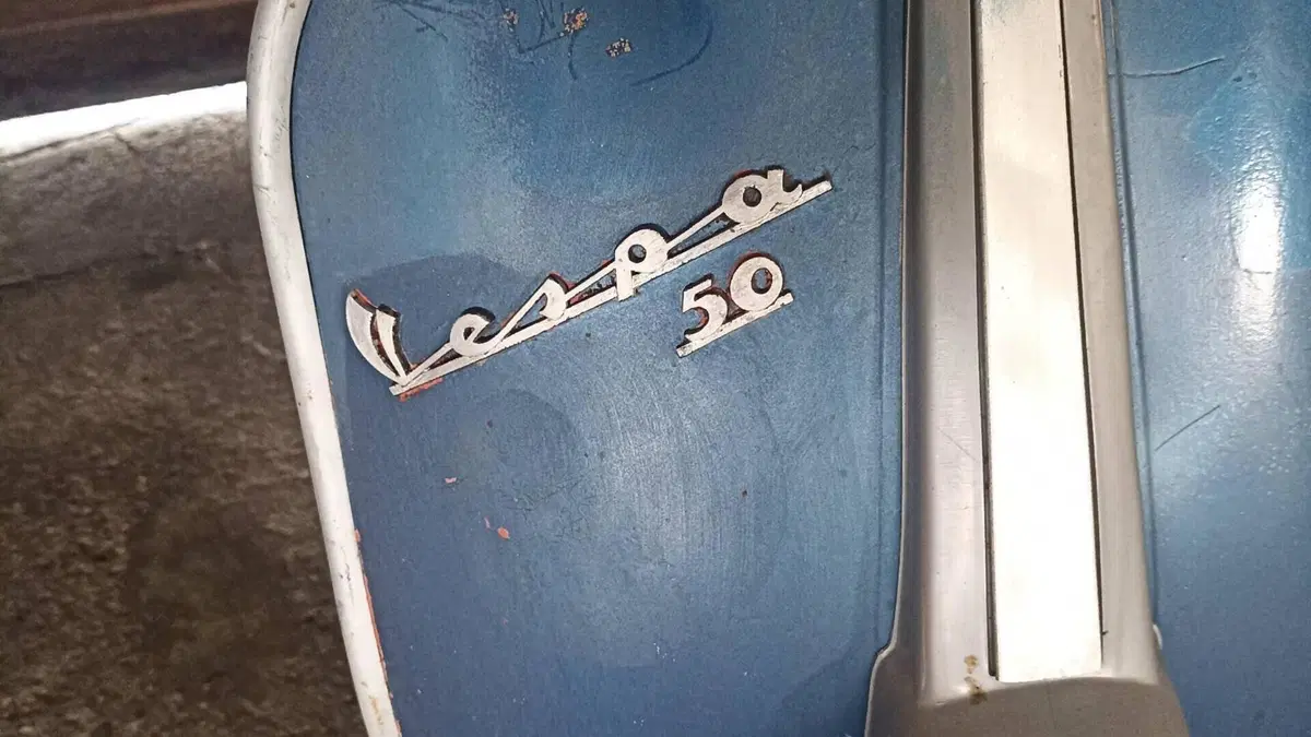 Vespa   (9)