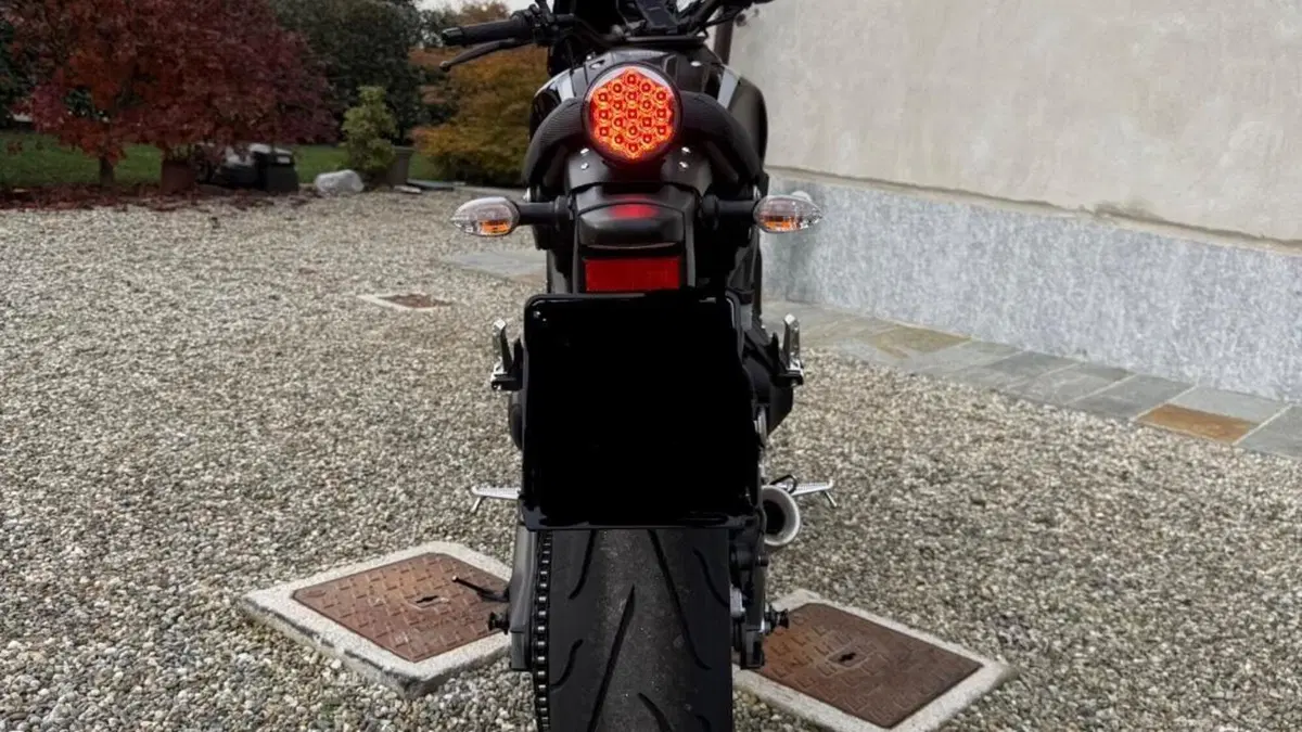 Yamaha XSR 900 80 Black (2020)  (3)