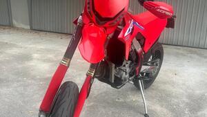 Honda CRF 250 R (2022) 