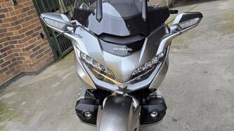Honda GL 1800 Gold Wing Tour DCT & Airbag (2022 - 24) usata