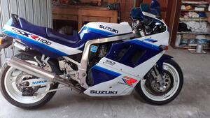 Suzuki GSX R 1100 (1993 - 97) 
