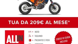 KTM 690 SMC R (2026)  (2)