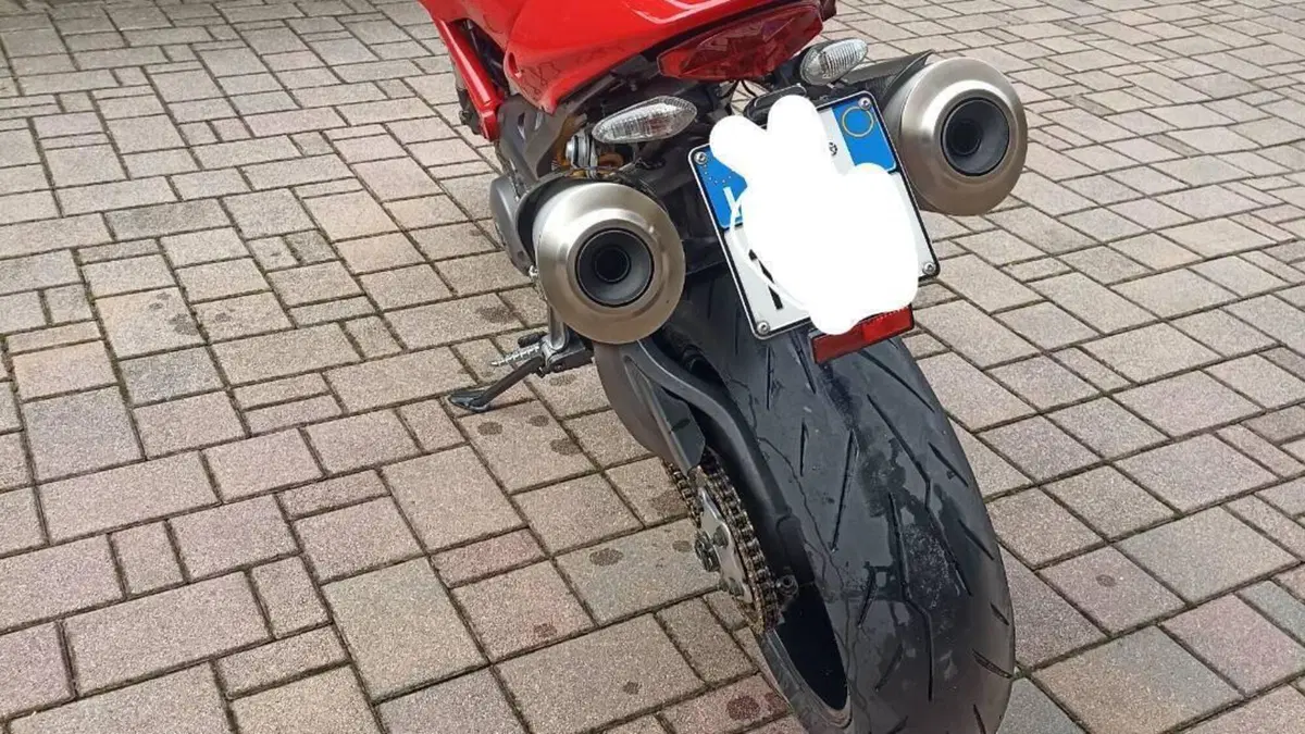 Ducati Monster 796 (2010 - 13)  (4)