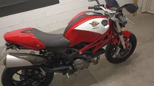 Ducati Monster 796 (2010 - 13)  (11)