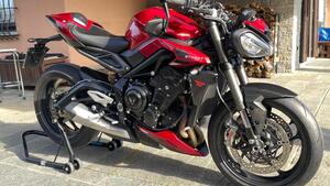 Triumph Street Triple 765 RS (2023 - 25) 