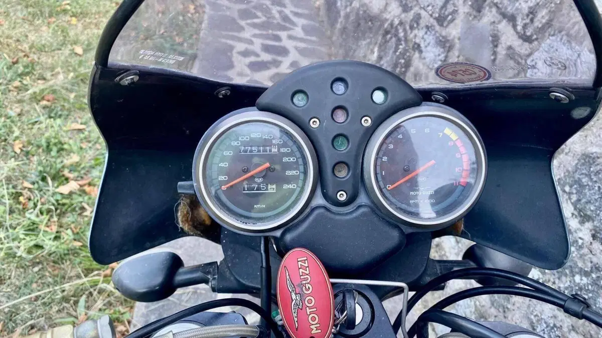 Moto Guzzi V11 Sport Ballabio (2003 - 06)  (2)