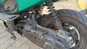 Malaguti F12 Phantom 50 LC  (3)