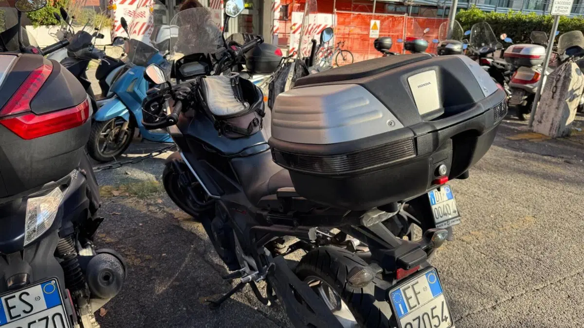 Honda NC 750 X DCT ABS (2016 -17)  (3)