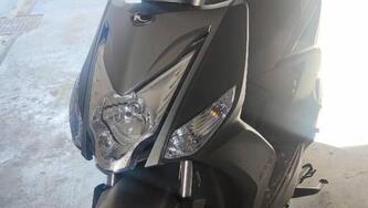 Kymco Agility 200i R16 + (2021 - 25) usata
