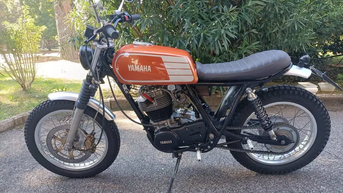Yamaha   (3)