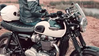 Triumph Bonneville T120 (2016 - 20) usata