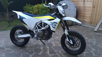 Husqvarna 701 Supermoto (2017 - 19) usata