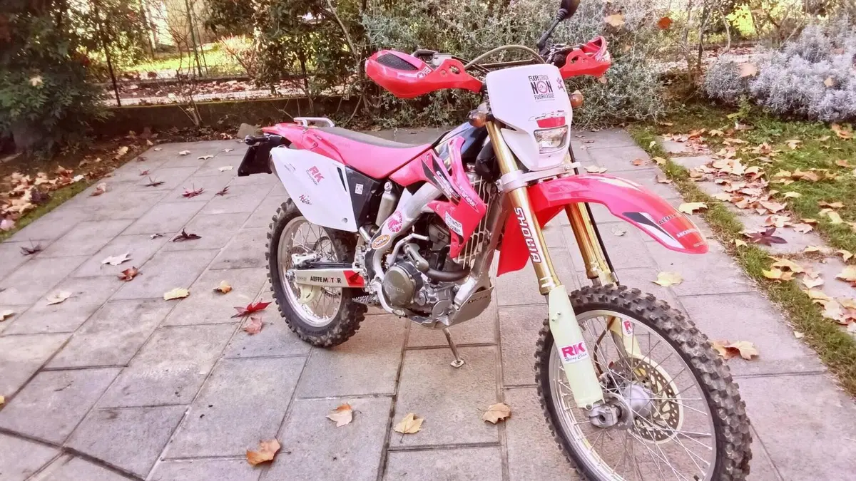 HM CRE 250 X (2005 - 06)  