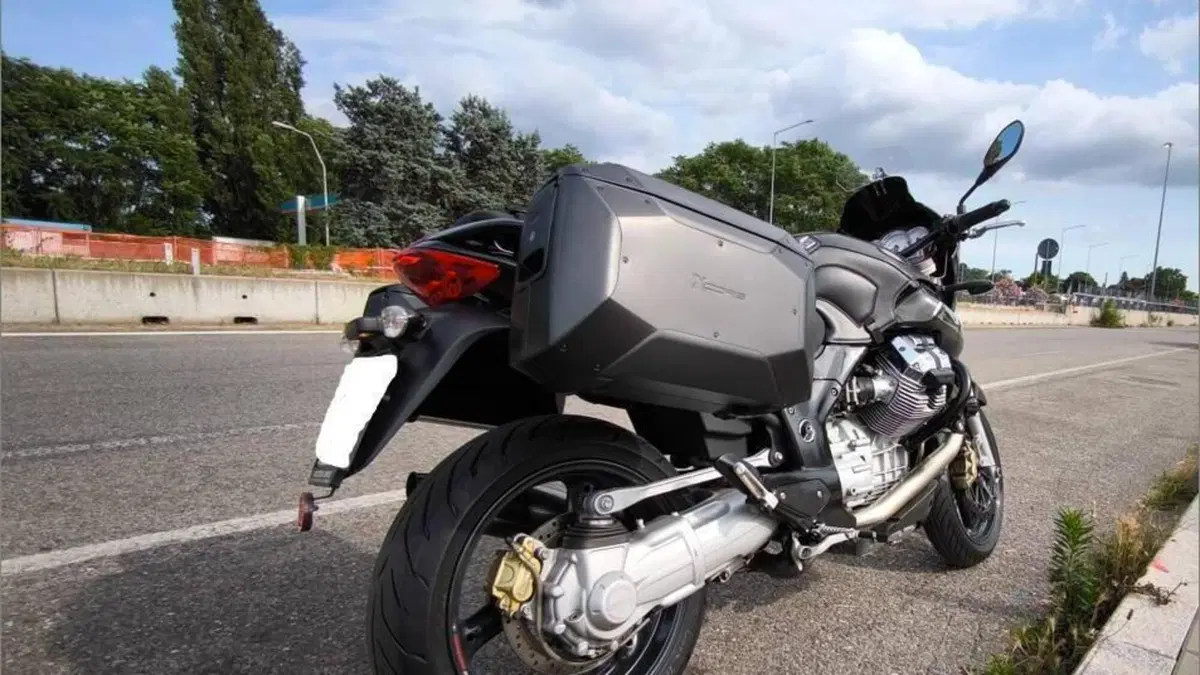 Moto Guzzi Sport 1200 (2006 - 08)  (10)