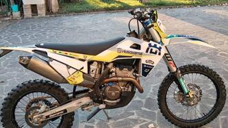 Husqvarna FE 250 (2022)