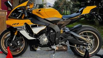 Yamaha YZF R1 60th Anniversary (2015 - 16) usata