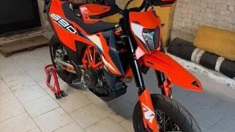 KTM 690 SMC R (2023 - 25) usata