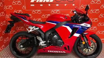 Honda CBR 600 RR (2024 - 25) usata