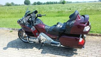 Honda GL 1800 Gold Wing (2006) usata