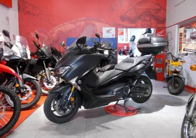 Yamaha T-Max 530 SX (2017 - 19) - Annuncio 9879178