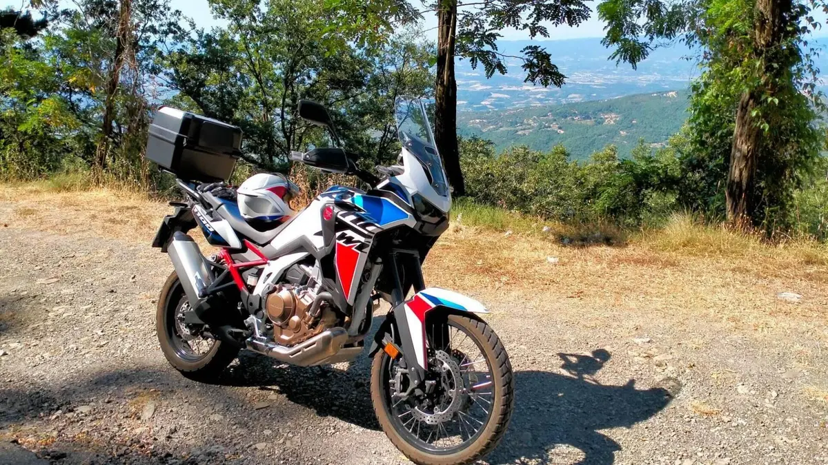 Honda Africa Twin CRF 1100L (2022 - 23)  (3)