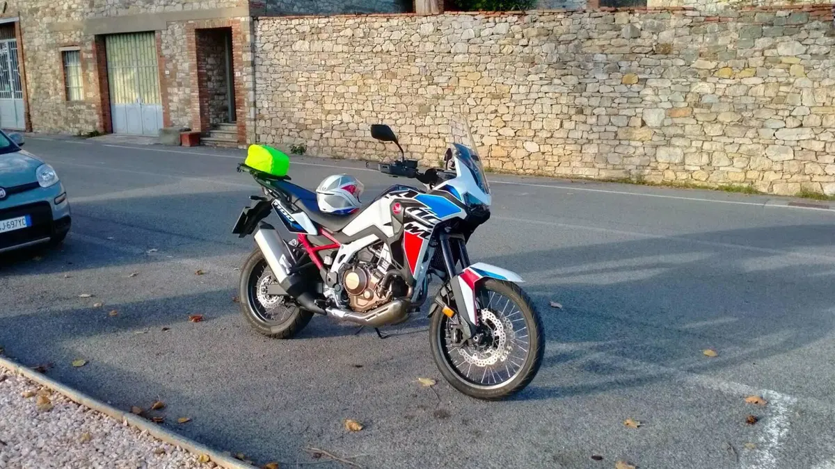 Honda Africa Twin CRF 1100L (2022 - 23)  (6)