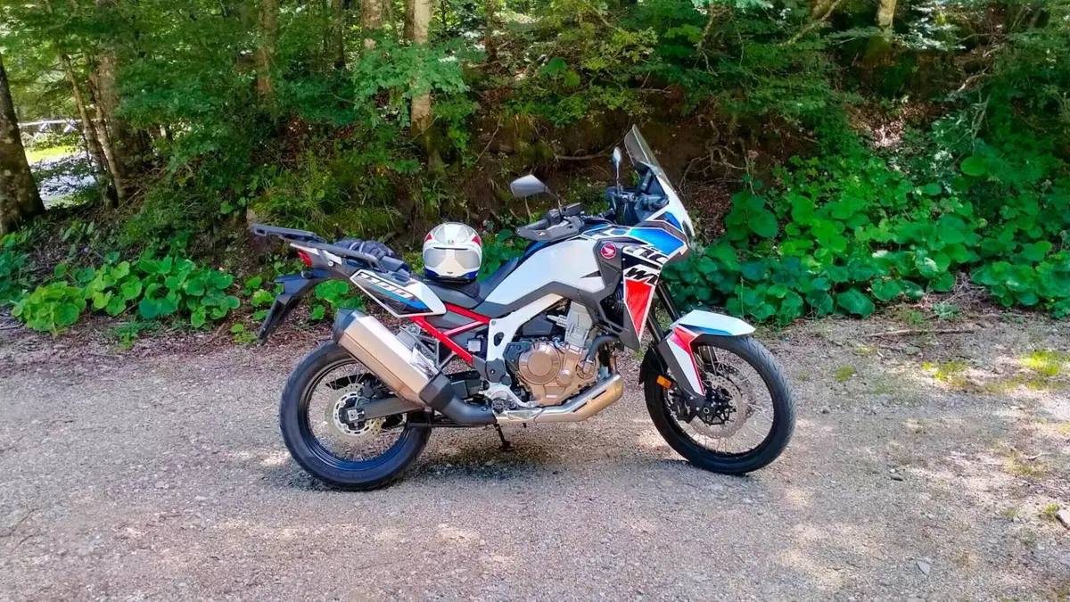 Honda Africa Twin CRF 1100L (2022 - 23)  (12)