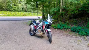 Honda Africa Twin CRF 1100L (2022 - 23)  (13)