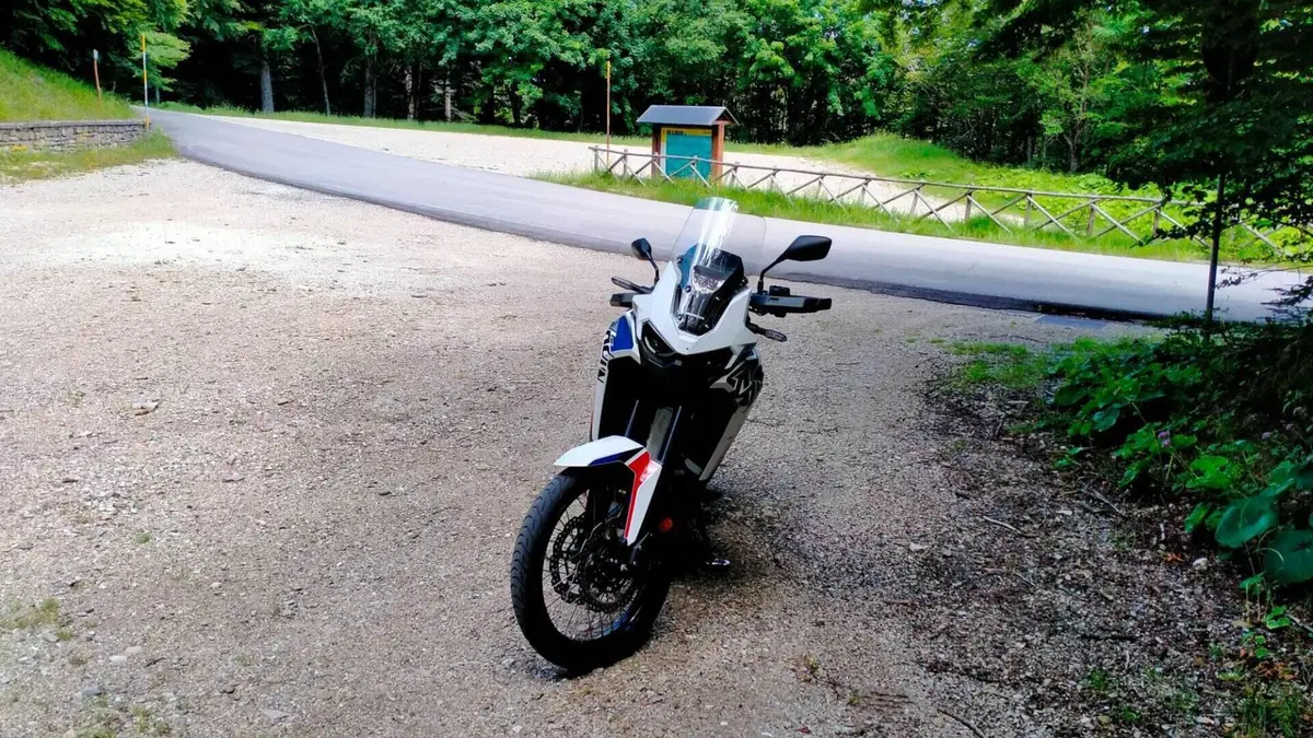 Honda Africa Twin CRF 1100L (2022 - 23)  (14)