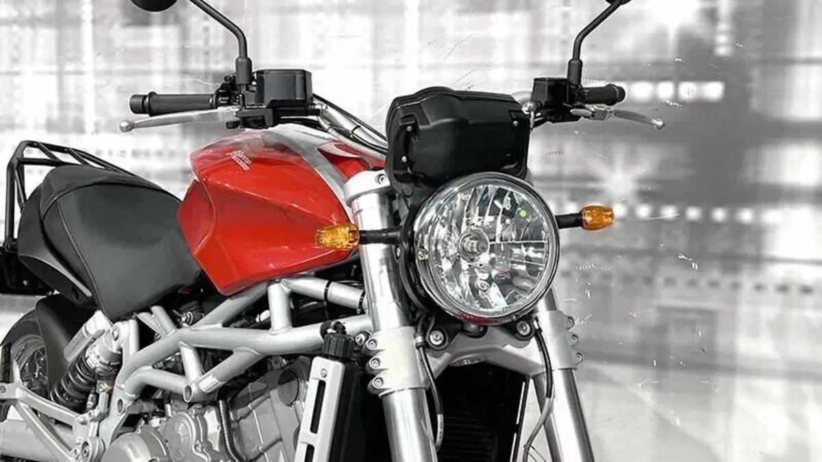 Moto Morini 9 1/2 (2006 - 13)  (3)