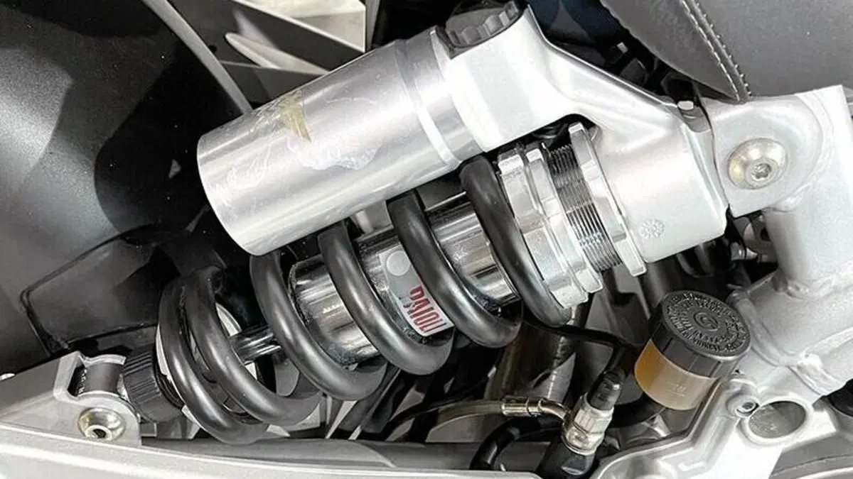 Moto Morini 9 1/2 (2006 - 13)  (5)