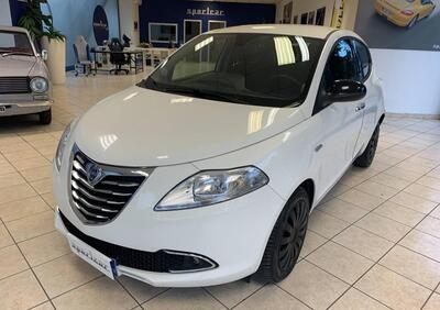 Lancia Ypsilon 1.2 69 CV 5 porte S&S Silver