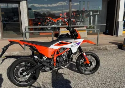 KTM 390 SMC R (2025 - 26) - Annuncio 9879868