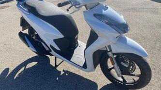 QJ Motor SQ 200 (2025) usata